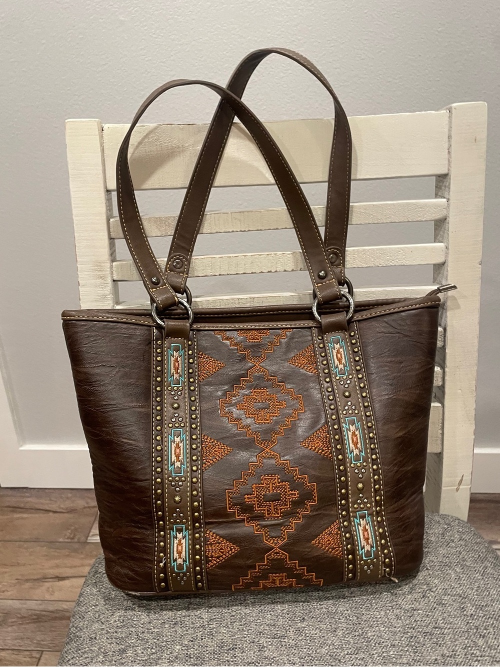 Montana West embellished Aztec southwest tote bag and wallet set. Brown / Black - Picture 3 of 16